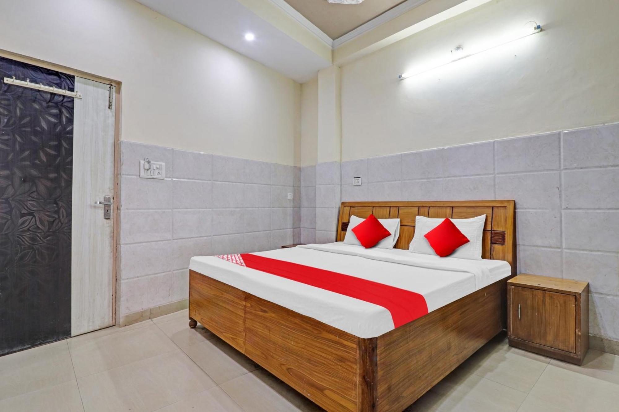Hotel O Vishal Paradise Дехрадун Екстериор снимка